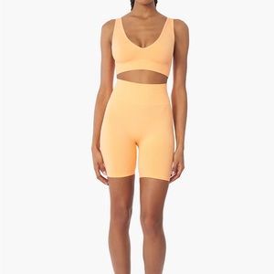 WeWoreWhat Orange Seamless Biker Pique Rib Knit Shorts - Small